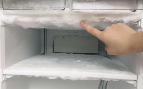 冰箱冷冻室结冰的原因和解决方法大全