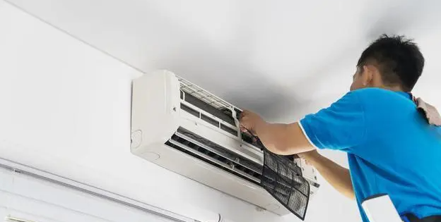 空调外机漏水是什么原因 空调外机漏水该如何解决