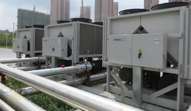 中央空调循环水处理一年得做几次 中央空调循环水泵一般要开几台