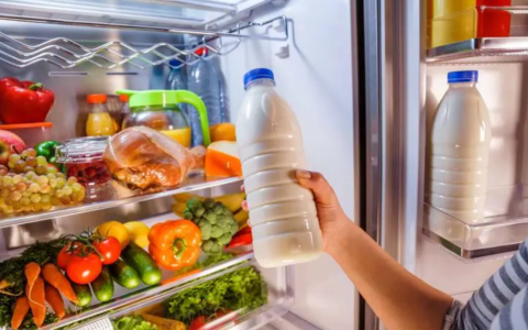 夏天冰箱要调到几档最合适 冰箱两侧发热烫手是什么原因