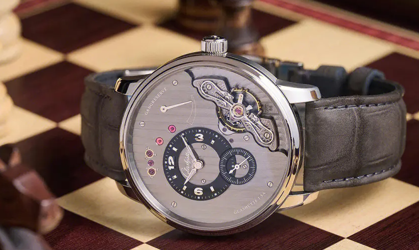 格拉苏蒂手表进水的处理办法大全 格拉苏蒂手表进水了还能用吗